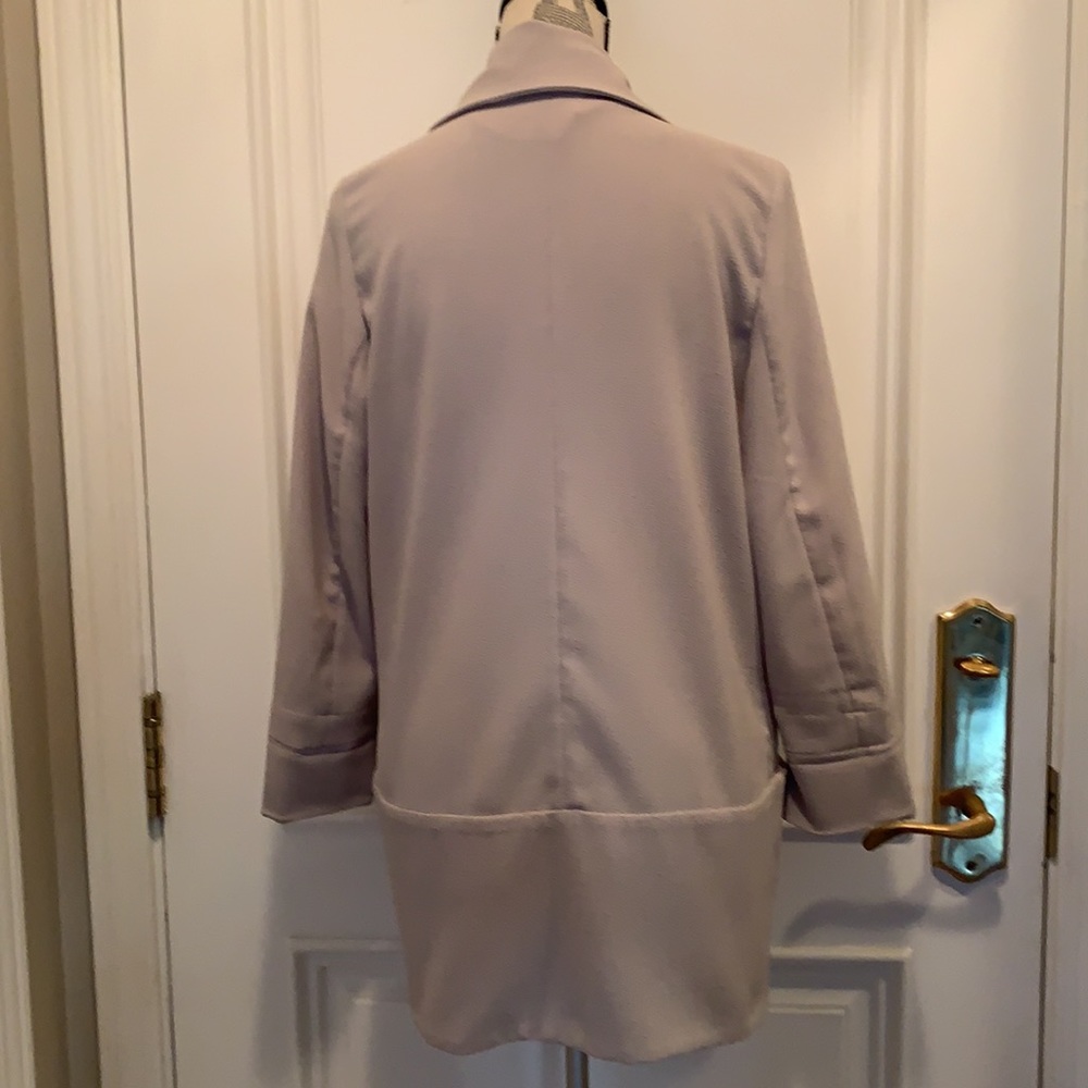 Aritzia Wilfred light grey size 8 - Picture 7 of 11